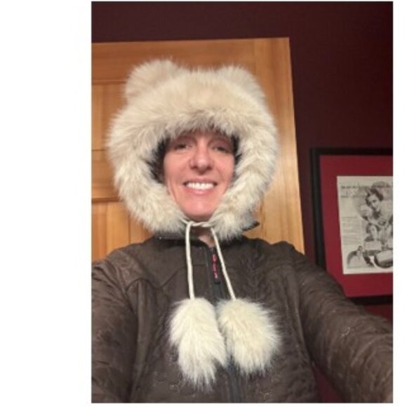 Women's Fluffy Faux Fur Tan Hat with Ears and Pom Pom Ties Very Soft - Picture 3 of 8